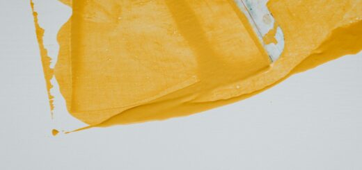 Vergeeld plastic wit maken voor een frisse uitstraling