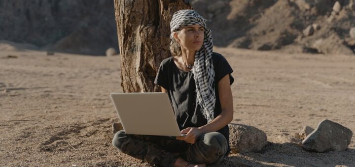 Waarom de digital nomad niet meer zonder laptop kan